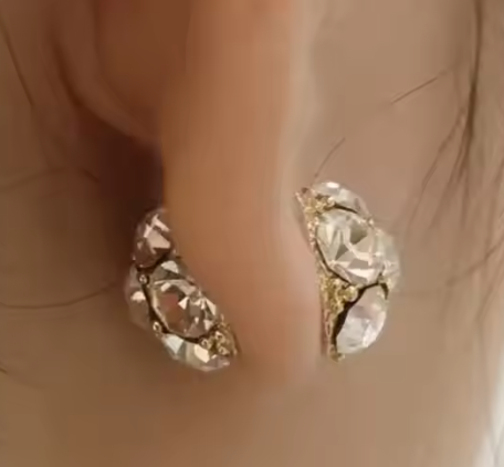 Clientă mulțumită